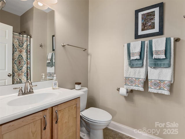 4 Greene Ln, Fletcher, NC 28732 - full bathroom with toilet, tile patterned flooring, vanity, baseboards, and a shower with curtain