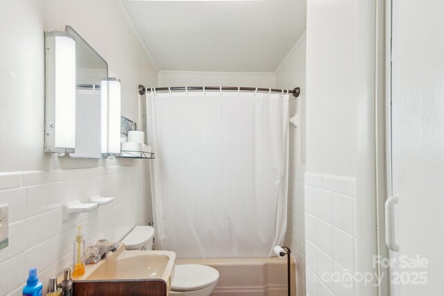 51 Atari Rd, Waynesville, NC 28786 - full bath with toilet, tile walls, shower / tub combo, ornamental molding, and vanity