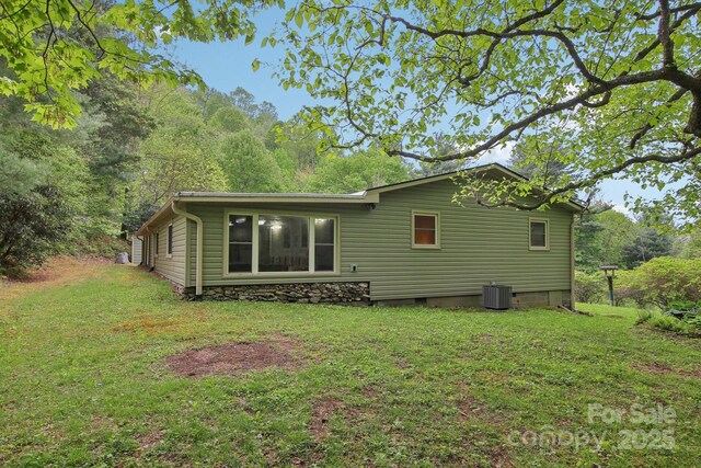 51 Atari Rd, Waynesville, NC 28786 - rear view of property with a yard, crawl space, and central AC