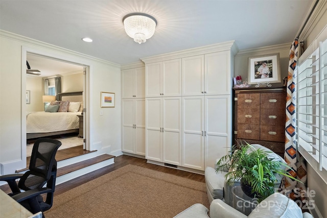 office area with dark wood-style flooring, ornamental molding, baseboards, and recessed lighting