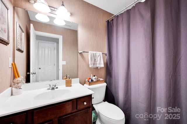 14940 Carbert Ln, Huntersville, NC 28078 - full bath with toilet, vanity, and a shower with shower curtain