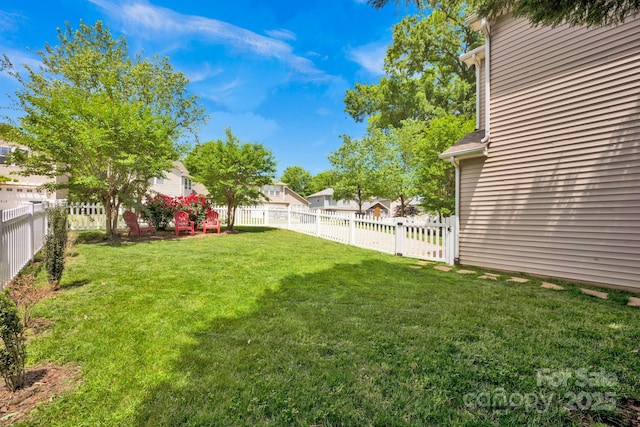 14940 Carbert Ln, Huntersville, NC 28078 - view of yard featuring a residential view