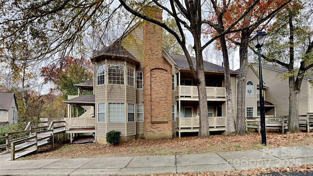 view of building exterior