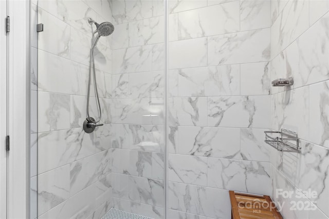 216 Saint Andrews Blvd, Campobello, SC 29322 - full bath featuring a tile shower