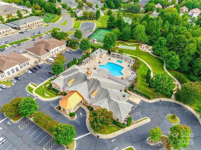 422 Garnet Ct, Fort Mill, SC 29708 - bird's eye view of a pool area