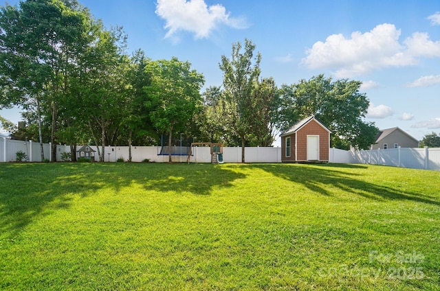 6314 Bluffton Ln, Midland, NC 28107 - view of yard with an outdoor structure and a storage unit
