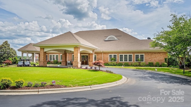 7245 Willow Brook Ct, Denver, NC 28037 - view of front of home featuring a front yard and brick siding