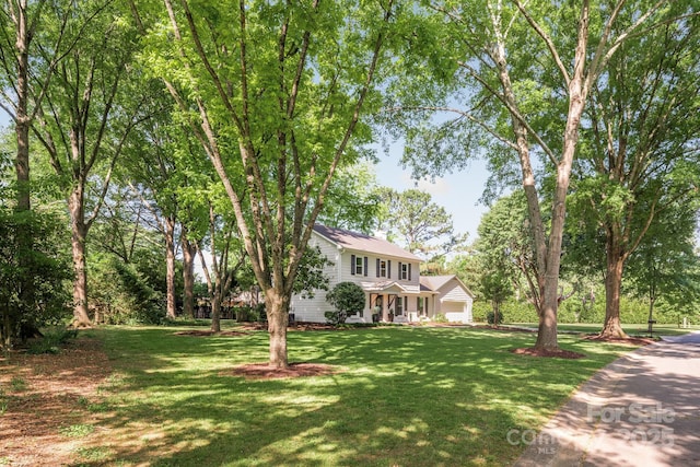 3101 Willowbrae Rd, Charlotte, NC 28226 - view of front of property featuring a garage and a front yard