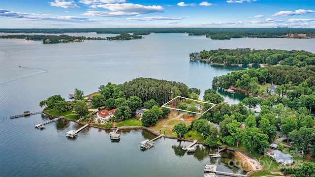 8218 Bright Water Ln, Denver, NC 28037 - aerial view of property and surrounding area with a nearby body of water and property boundaries highlighted