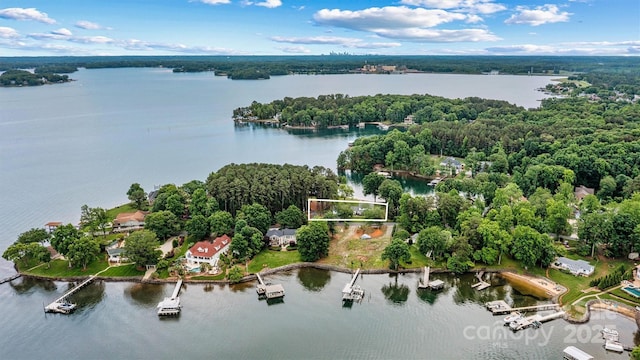 8218 Bright Water Ln, Denver, NC 28037 - view of property location with a large body of water and property boundaries highlighted