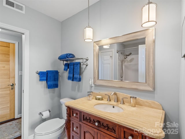319 Twilight Way, Burnsville, NC 28714 - full bath with vanity, toilet, and a shower