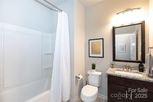 9521 Ainslie Downs St, Charlotte, NC 28273 - full bathroom with toilet, vanity, baseboards, and shower / tub combo