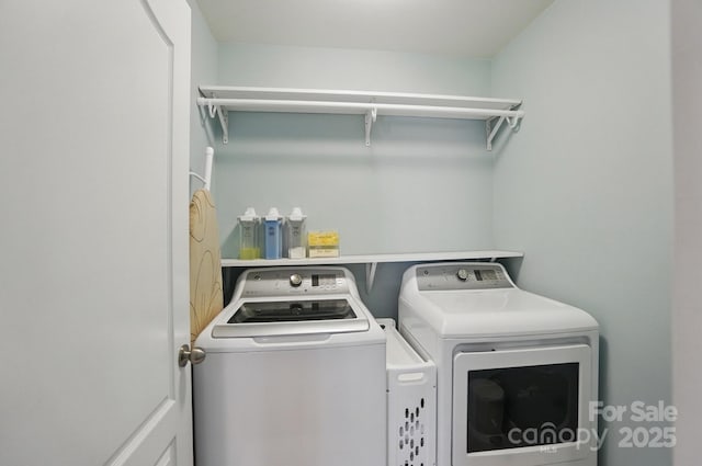 16831 Alydar Commons Ln, Charlotte, NC 28278 - laundry area with separate washer and dryer