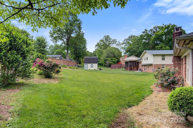 1940 12th St NE, Hickory, NC 28601 - view of yard
