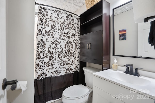 4516 Kiser Island Rd Unit 1, Terrell, NC 28682 - full bath featuring toilet, vanity, and curtained shower