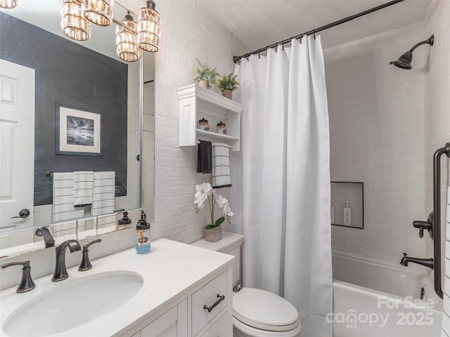 14 Bellewood Dr, Maggie Valley, NC 28751 - full bathroom featuring toilet, vanity, shower / bathtub combination with curtain, and a chandelier