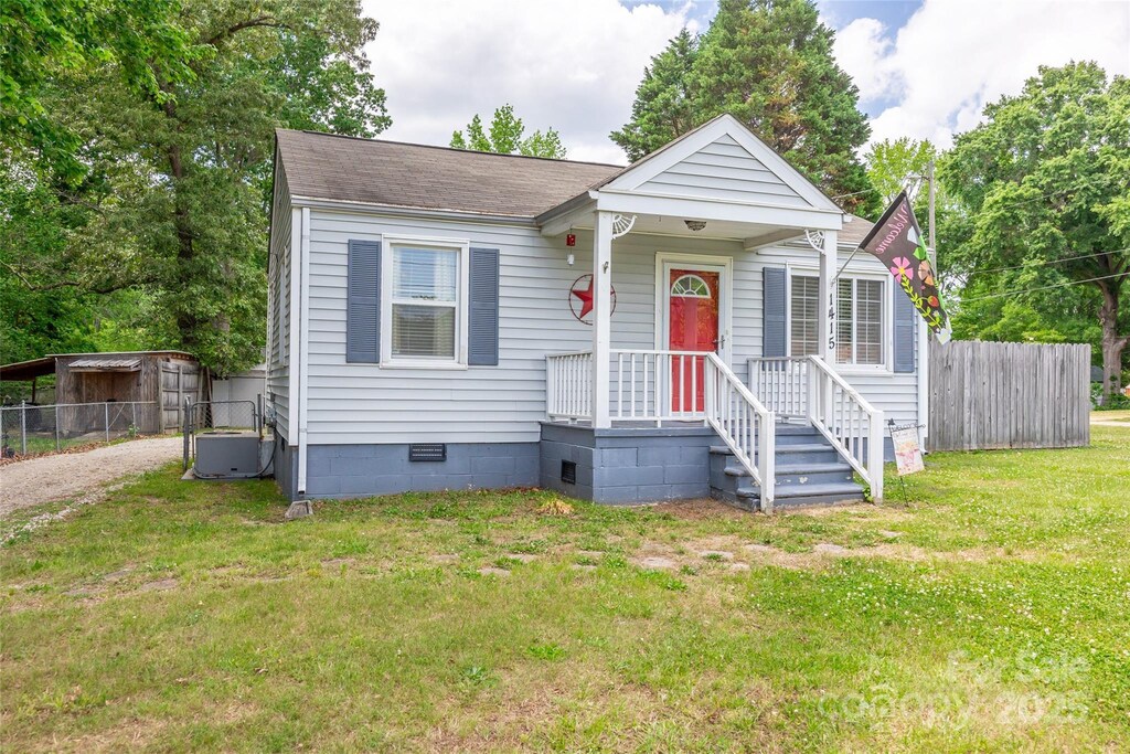 1415 Midlake Rd, Kannapolis, NC 28083 - photo 1