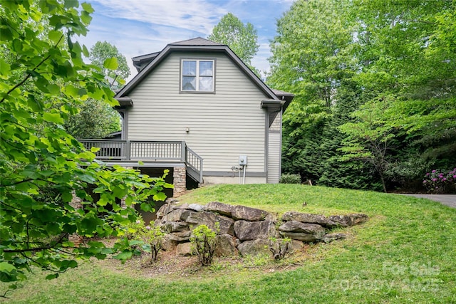 4 Yellow Owl Ct, Biltmore Lake, NC 28715 - view of side of property with a deck and a lawn