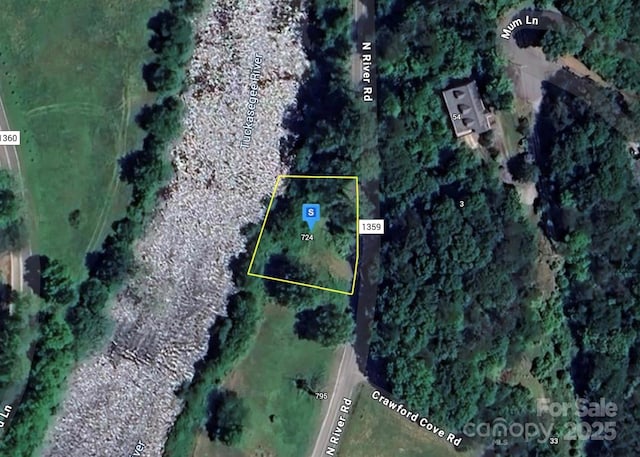 724 N River Rd, Sylva, NC 28779