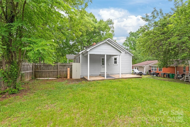 104 Willetta Dr, Charlotte, NC 28217 - back of property featuring a patio area