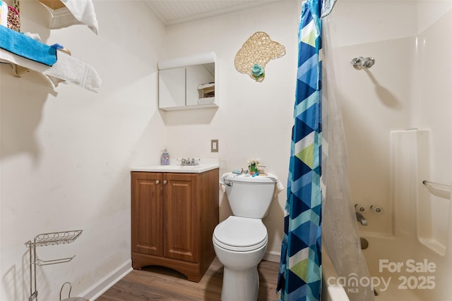 full bathroom with wood finished floors, toilet, baseboards, vanity, and shower / bathtub combination with curtain