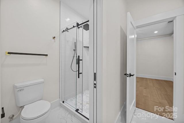 1408 Bloomsberry Ln, Waxhaw, NC 28173 - full bathroom with a shower stall, toilet, and baseboards