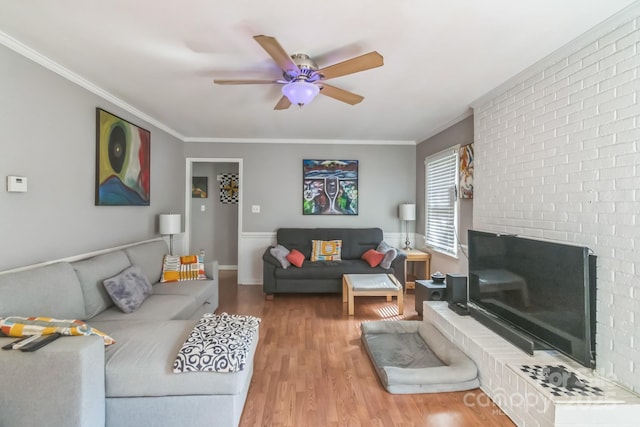 4424 Huntington Dr, Gastonia, NC 28056 - living area featuring ceiling fan, wood finished floors, and crown molding