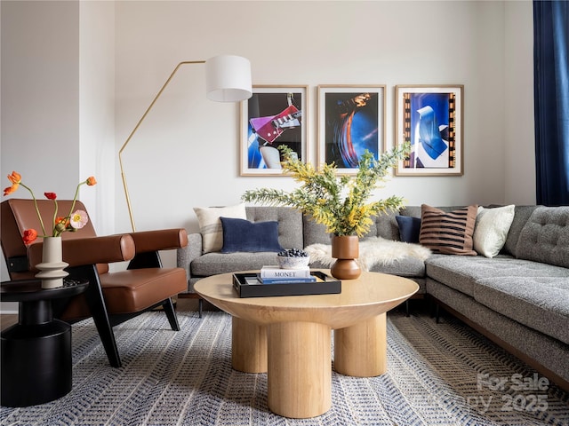 living area with carpet flooring