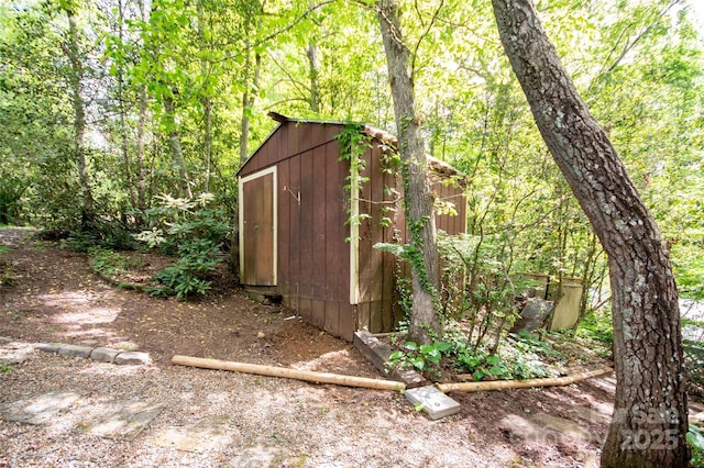 37 Geneva Cir Unit 1/2, Franklin, NC 28734 - view of shed with a forest view