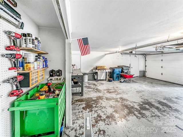 200 Woodside Dr, Morganton, NC 28655 - view of garage