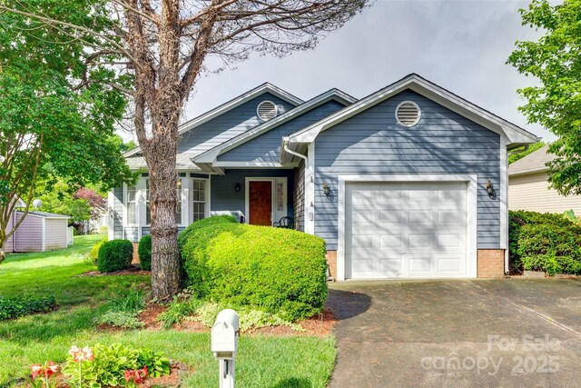 2915 Cherry Blossom Ct, Fort Mill, SC 29715 - photo 1