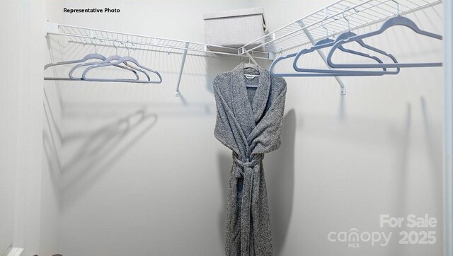 6612 Barcelona Way, Charlotte, NC 28214 - view of walk in closet