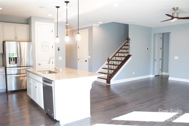 745 Garrett Green Way, Fort Mill, SC 29715 - kitchen with appliances with stainless steel finishes, a sink, ceiling fan, recessed lighting, and dark wood-type flooring