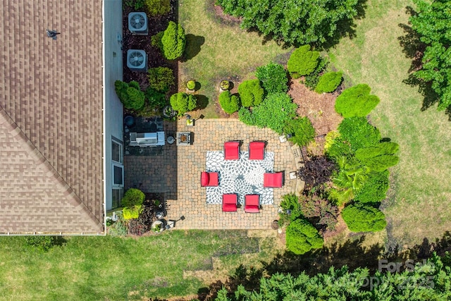 13204 Feale Ct, Charlotte, NC 28278 - aerial view of property and surrounding area