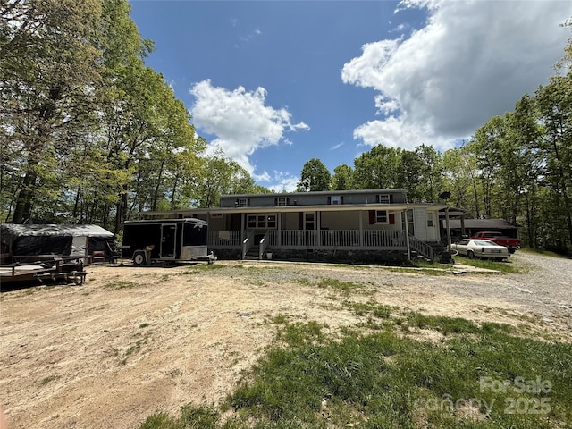 630 Deer Chase Cir, Cedar Mountain, NC 28718 - rear view of property featuring covered porch