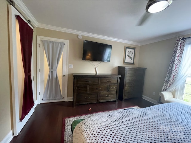 517 Grassy Creek Run, Chester, SC 29706 - bedroom with wood finished floors, crown molding, and baseboards