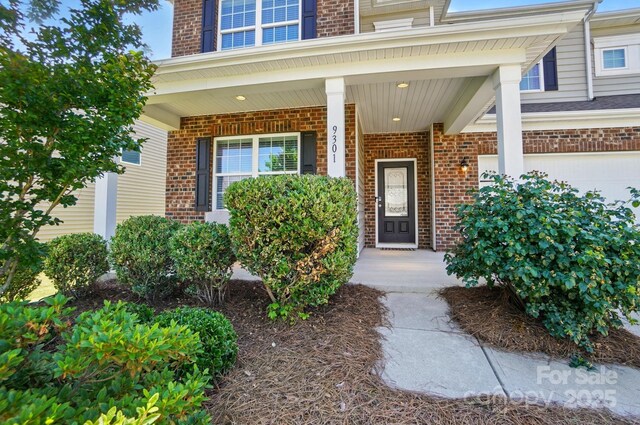 9301 Swimming Dr, Harrisburg, NC 28075 - photo 2