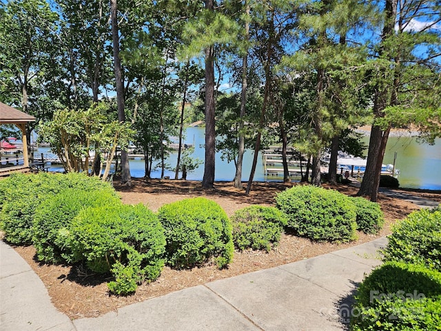 2446 W Paradise Harbor Dr Unit 13, Connelly Springs, NC 28612