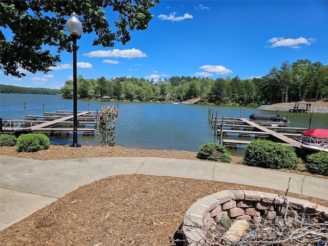 2446 W Paradise Harbor Dr Unit 13, Connelly Springs, NC 28612