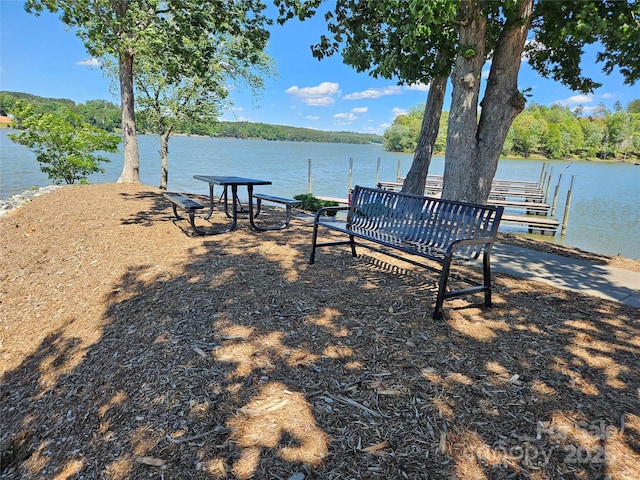 2446 W Paradise Harbor Dr Unit 13, Connelly Springs, NC 28612