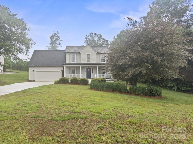 10749 Kingsview Dr, Davidson, NC 28036 - traditional-style home featuring covered porch, driveway, a front yard, and an attached garage