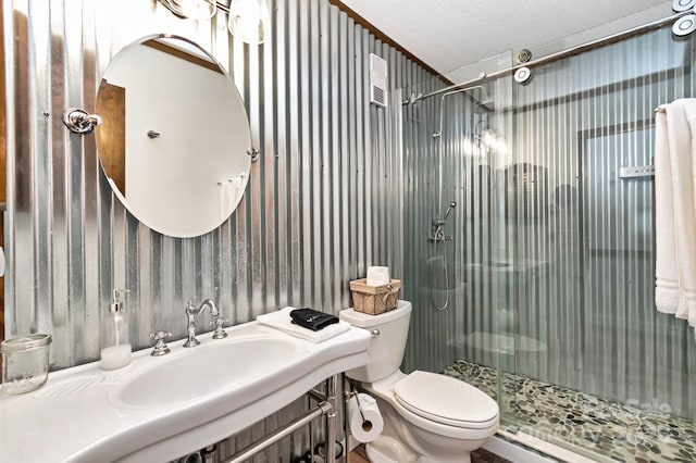 301 Pinnacle Inn Rd Unit 2210, Beech Mountain, NC 28604 - bathroom featuring a sink, a stall shower, wallpapered walls, toilet, and a textured ceiling