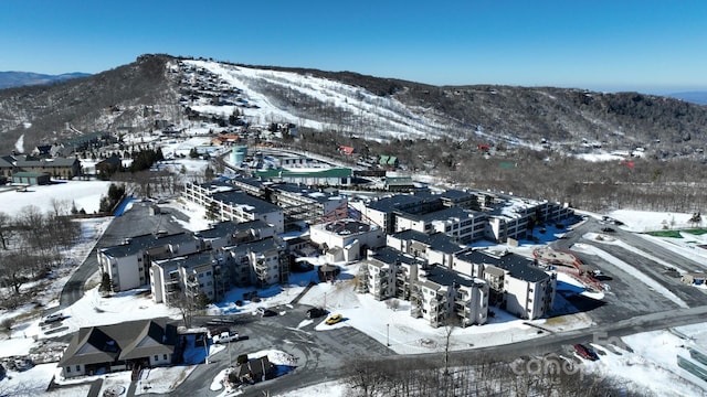 301 Pinnacle Inn Rd Unit 2210, Beech Mountain, NC 28604 - snowy aerial view featuring a mountain view