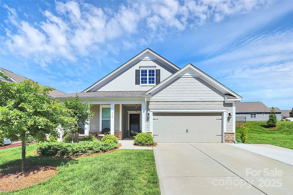 174 Hanks Bluff Dr, Mooresville, NC 28117 - photo 1
