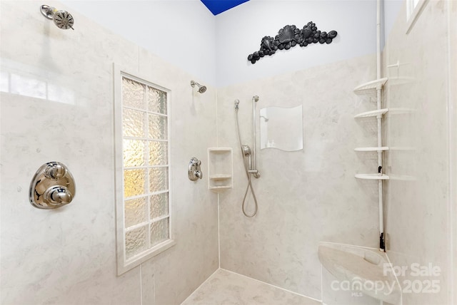 5418 Commodore Pl, Clover, SC 29710 - full bathroom featuring a tile shower