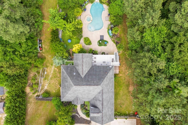 5418 Commodore Pl, Clover, SC 29710 - aerial view of a pool area