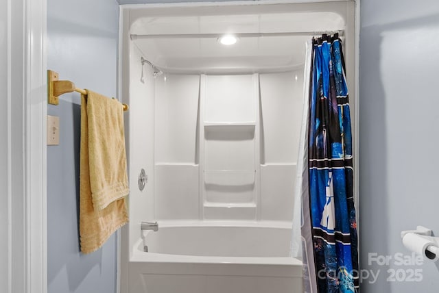 304 La Foret Dr, Morganton, NC 28655 - full bathroom featuring shower / bath combo
