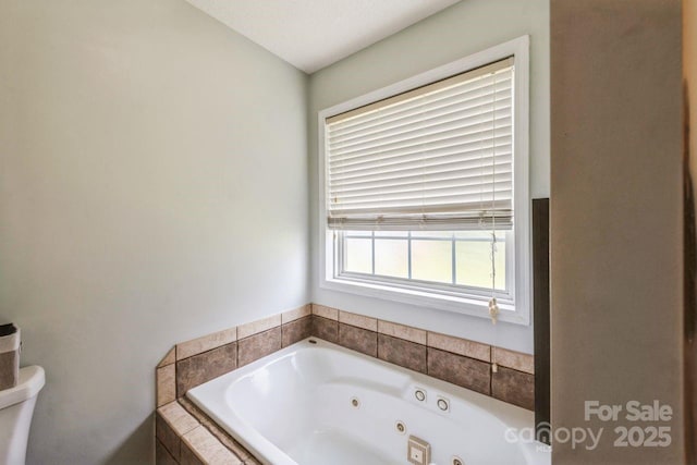 8520 Wright Rd, Kannapolis, NC 28081 - bathroom featuring a whirlpool tub and toilet