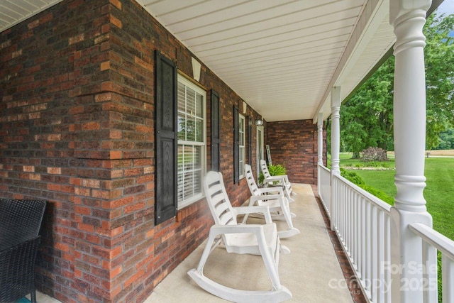 8520 Wright Rd, Kannapolis, NC 28081 - view of covered porch