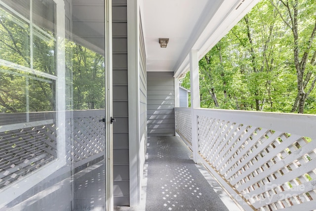6011 Treetop Ct, Charlotte, NC 28212 - photo 27